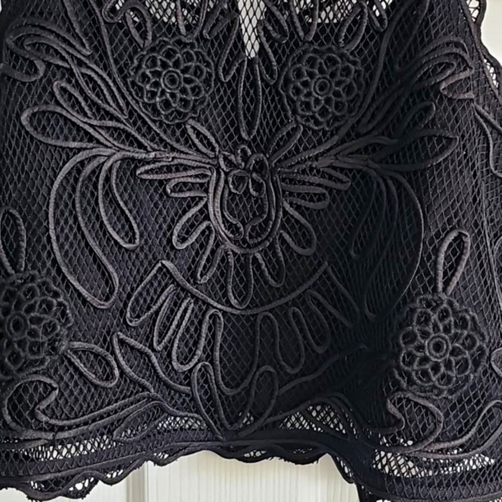 NWOT Anthropologie Black Embellished Crop Tank Top size S - Picture 5 of 14